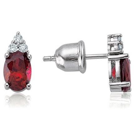 1.50 ct. Pırlanta Yakut Küpe